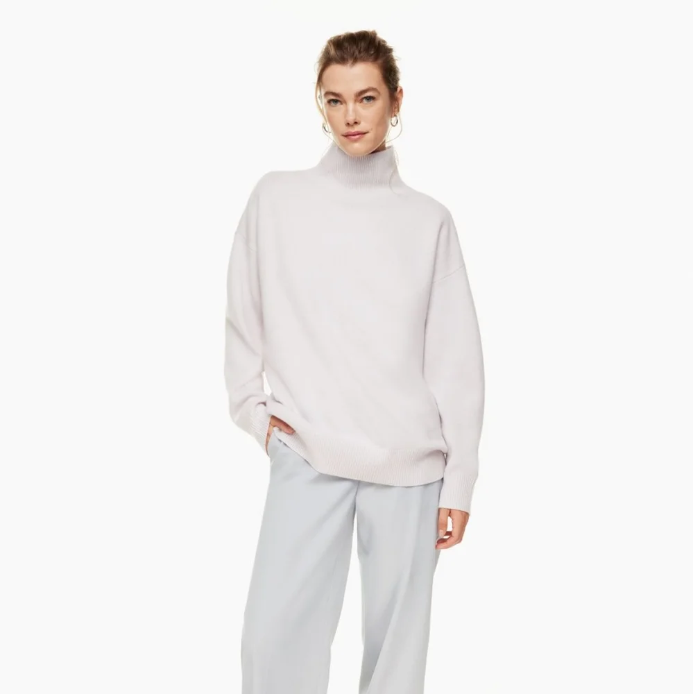 Aritzia Babaton Stargaze Turtleneck in Light Pink/Purple Size M/L - Picture 2 of 9